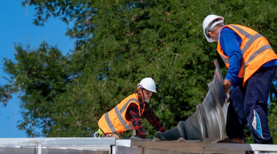 Roof repair in Dayton, TX